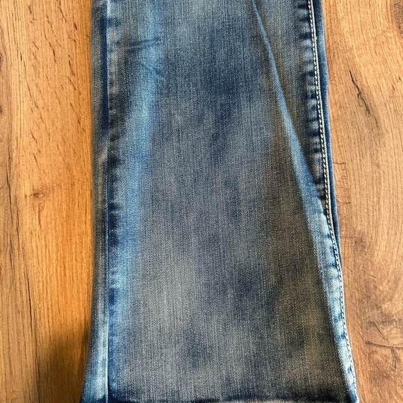 Keya boot cut embellished jeans - Picture 2 of 13